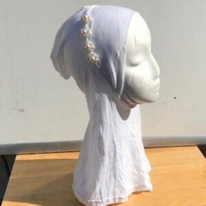 White Fancy Pearl Decoration Ninja Hijab